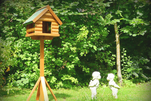 Beautifully maintained grounds